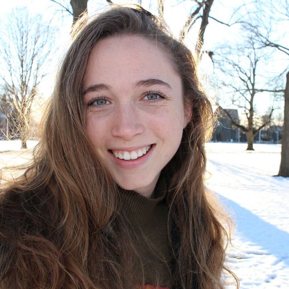 Meet your Posher, Sarah - Picture 1 of 1